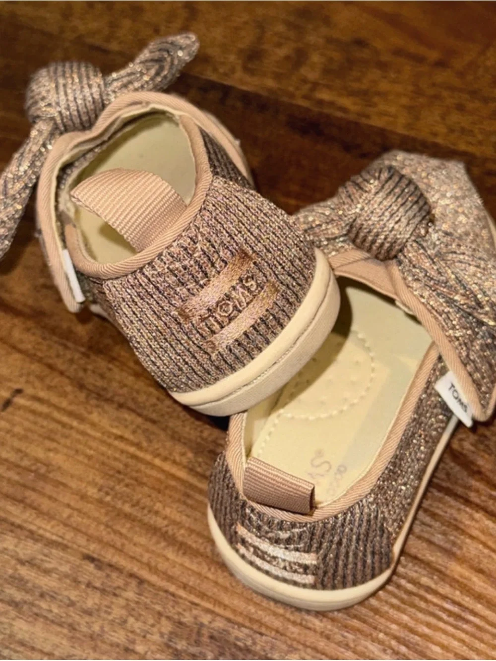 TOMS Alpargata Kids Sparkle Design Espadrilles with Bow/Knot Detail - Toddler 5